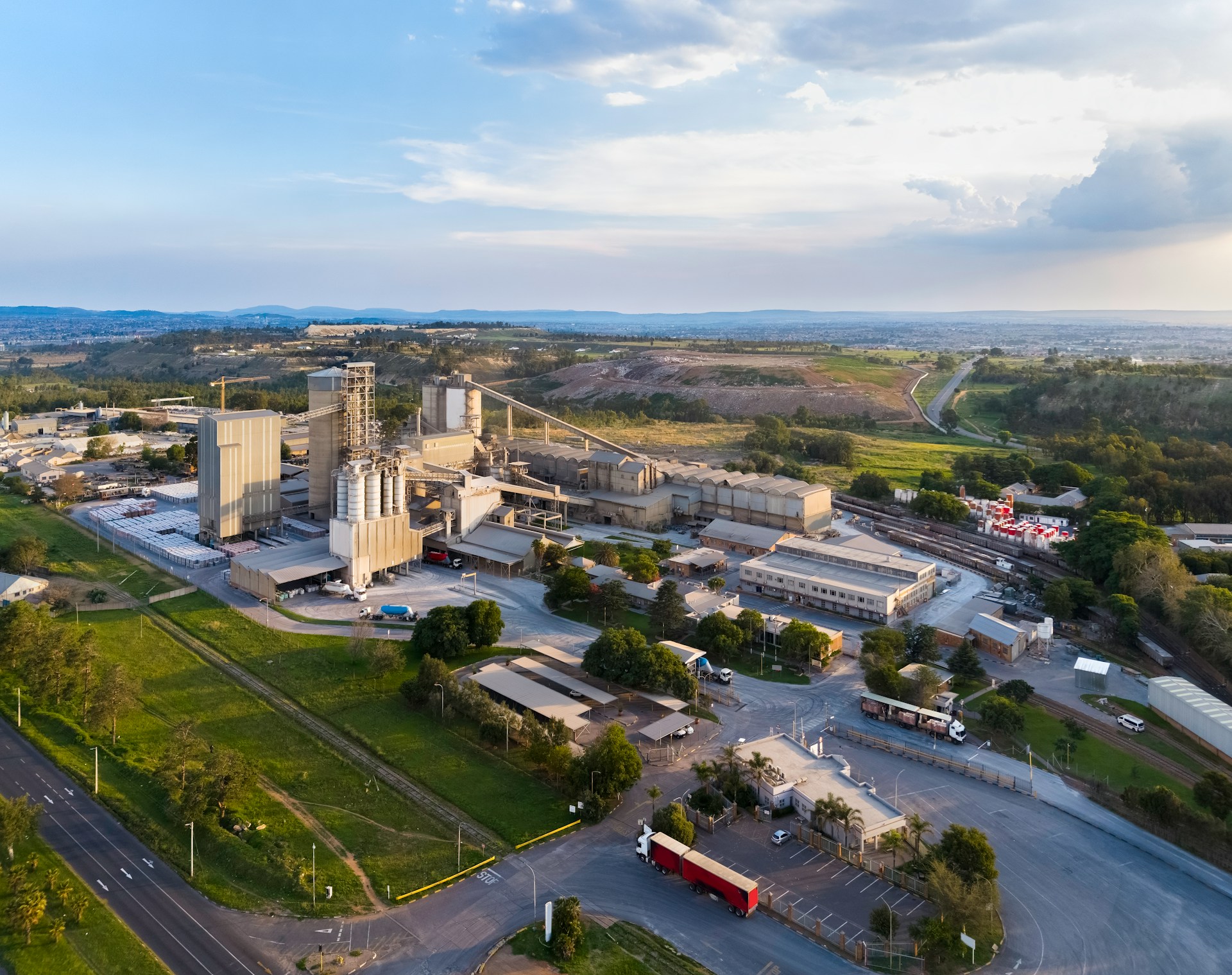 Reduce emissions in pulp & paper with biomass gasification